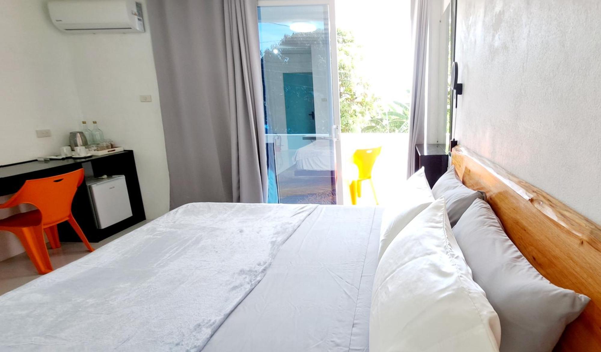 Bougainvillea Guesthouse Сан Хуан Екстериор снимка