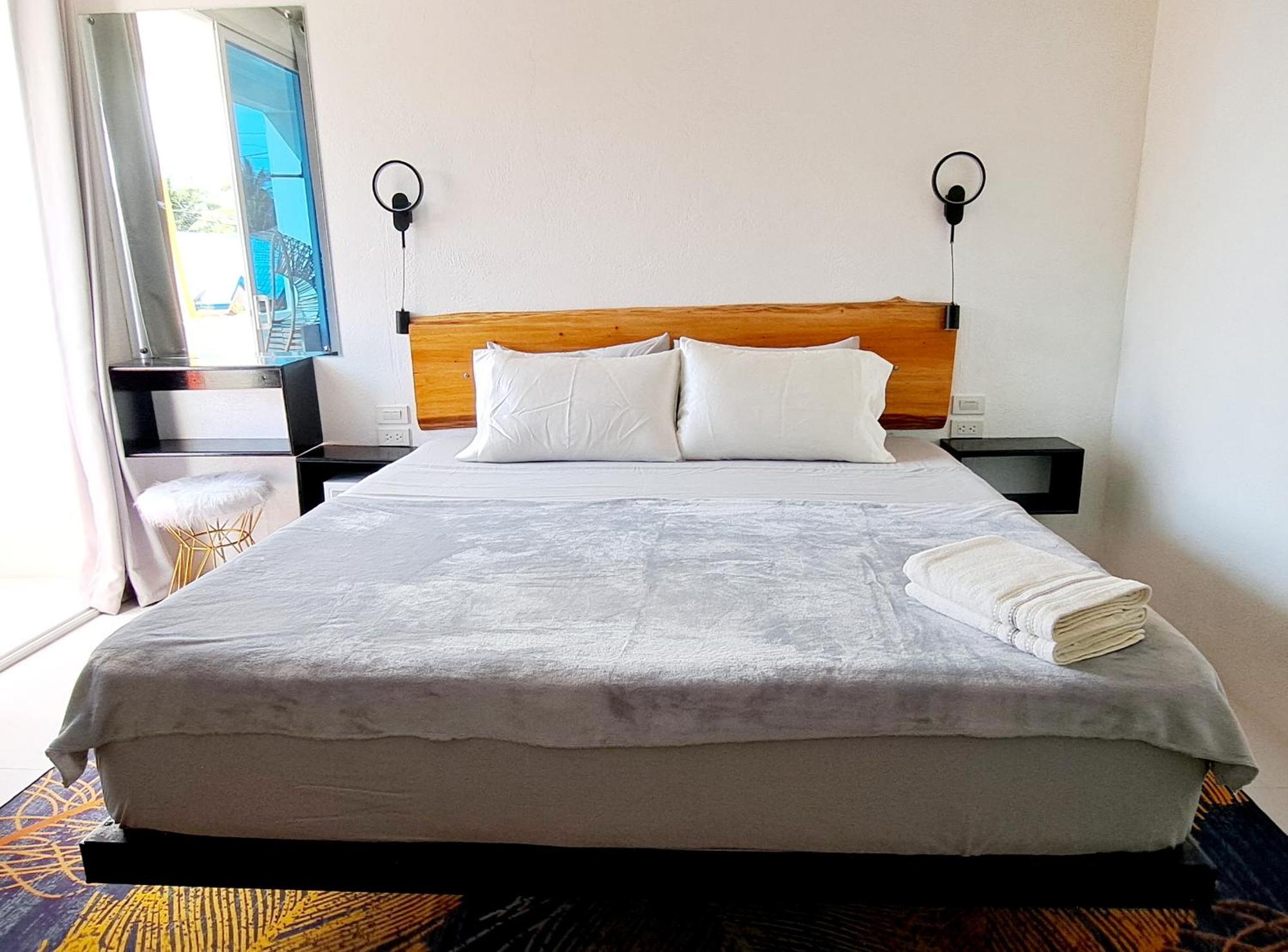 Bougainvillea Guesthouse Сан Хуан Екстериор снимка